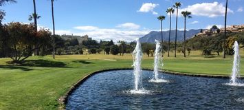 Enjoy an amazing Santa Clara Golf Course.